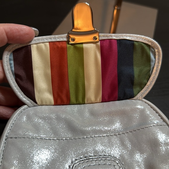 Coach Legacy soft silver leather wristlet - Picture 9 of 11